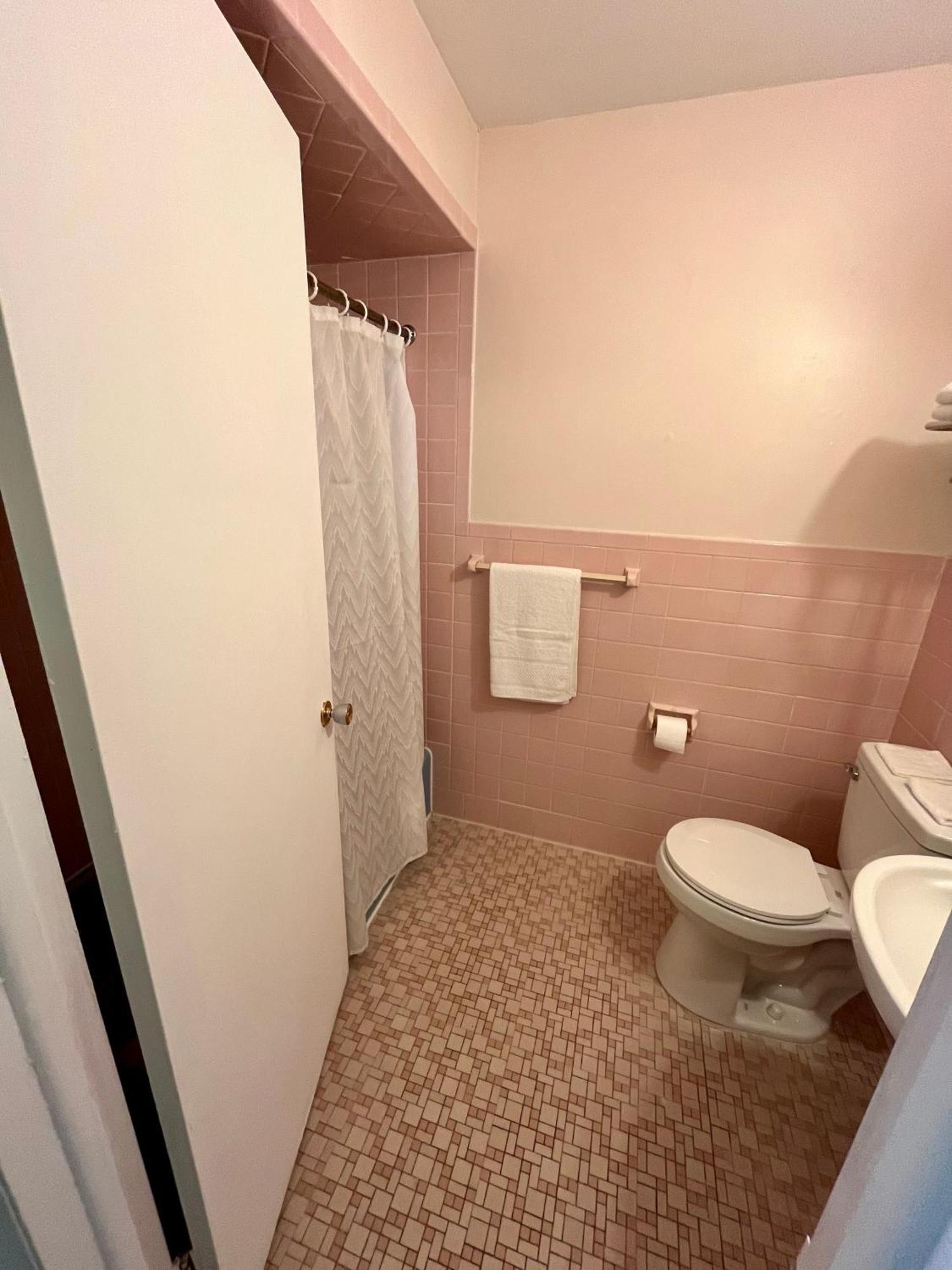 Lebanon Grand Lake Hotel מראה חיצוני תמונה