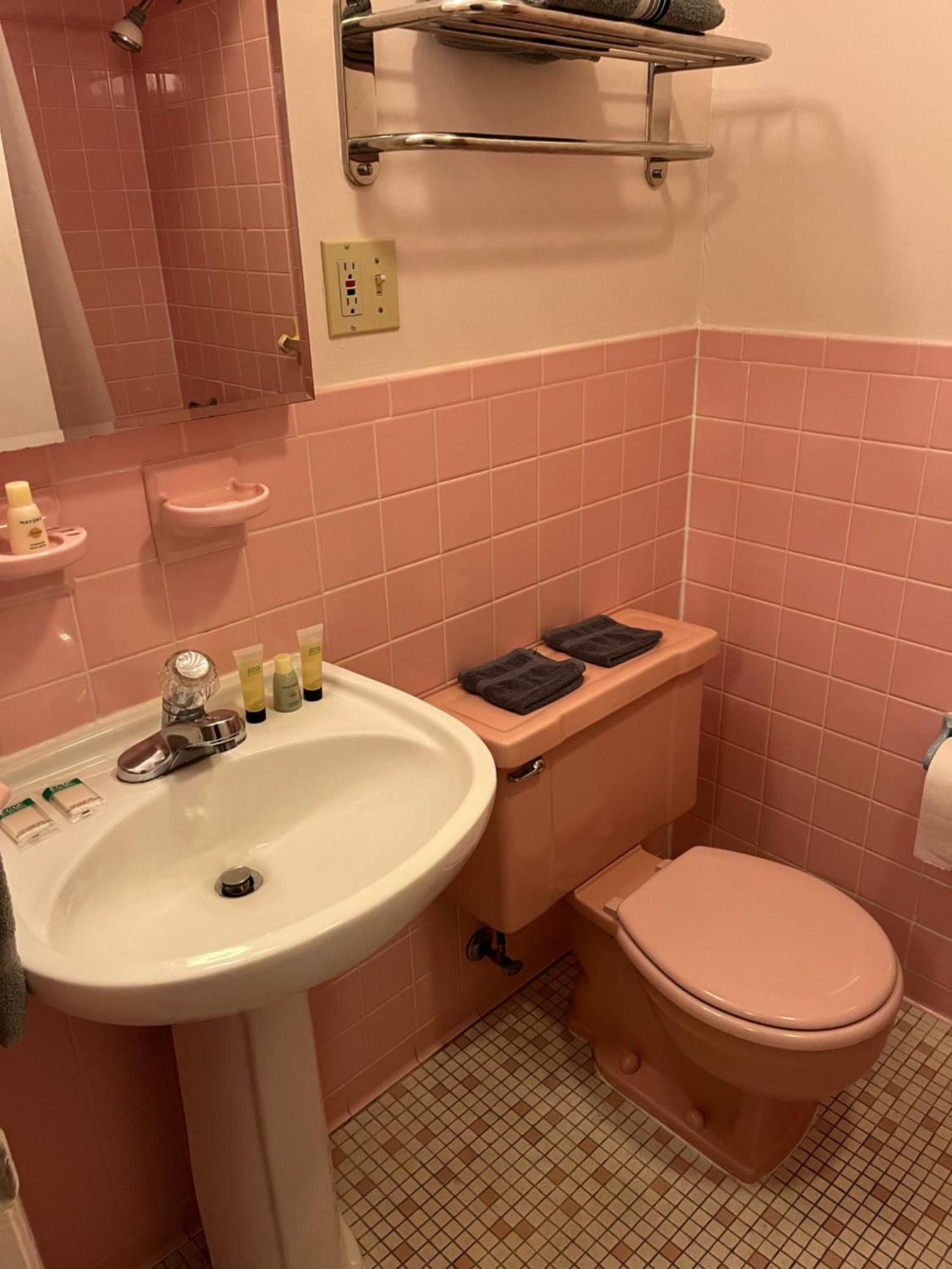 Lebanon Grand Lake Hotel מראה חיצוני תמונה